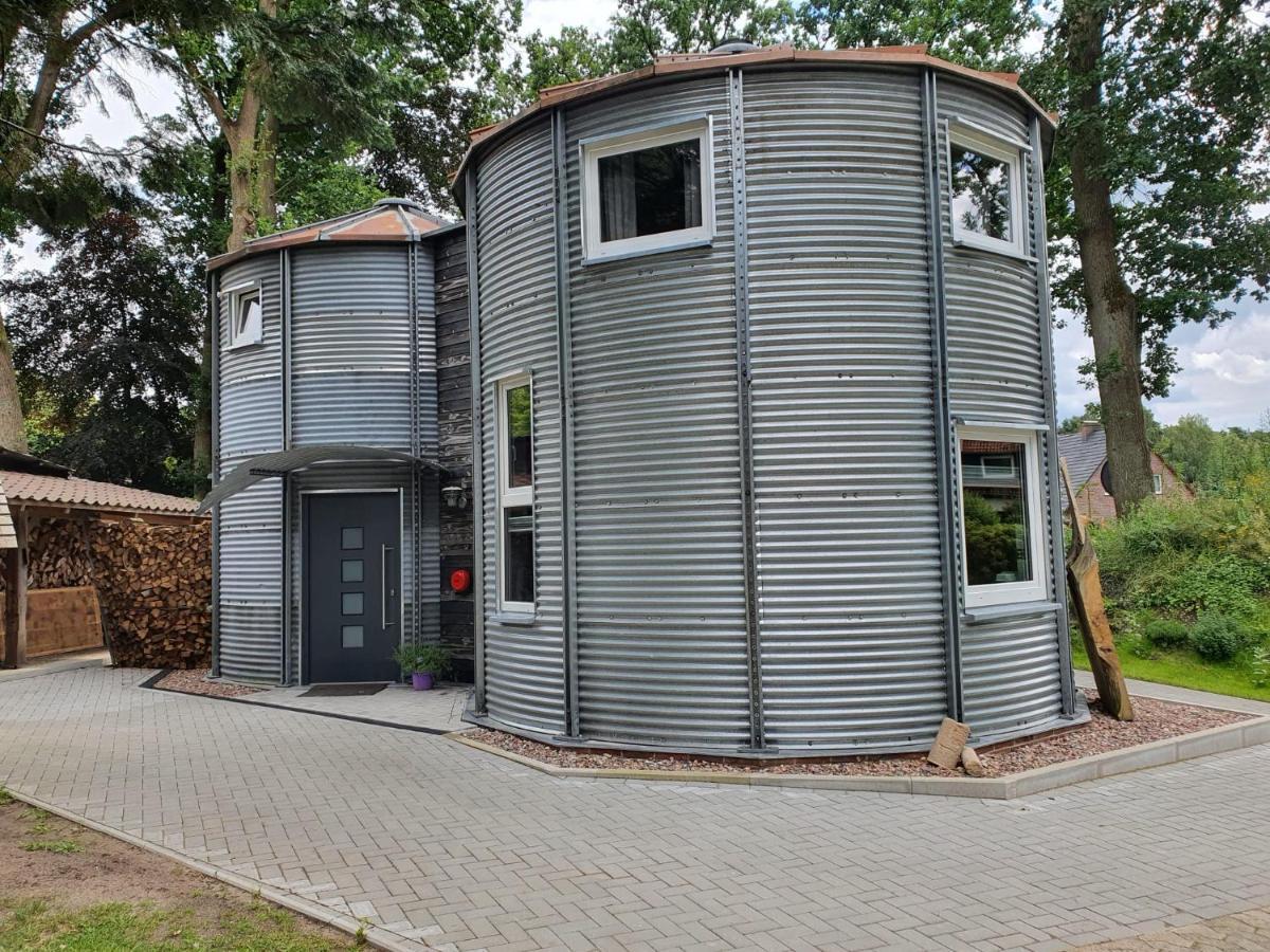 Ferienhaus Getreidesilo Schneverdingen Bagian luar foto